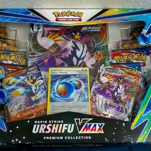 Urshifu V-Max Pokemon Box Set
